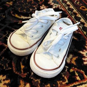 White baby Converse 5